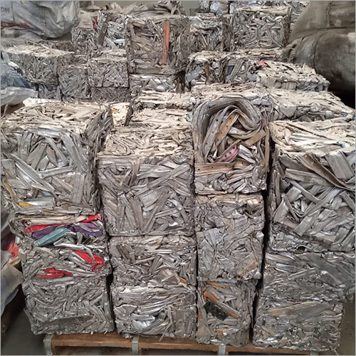 Industrial Aluminum Scrap - High Purity, Pressed & Bundled, Silver Color, Mixed Thickness, Varying Weight, Industrial Grade, Various Lengths