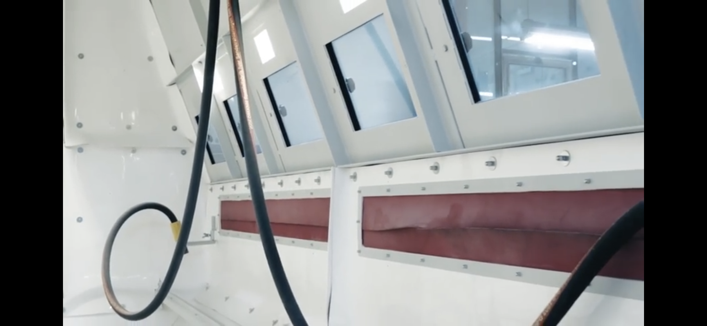 Abrasive Blasting Machine Cabinet Type