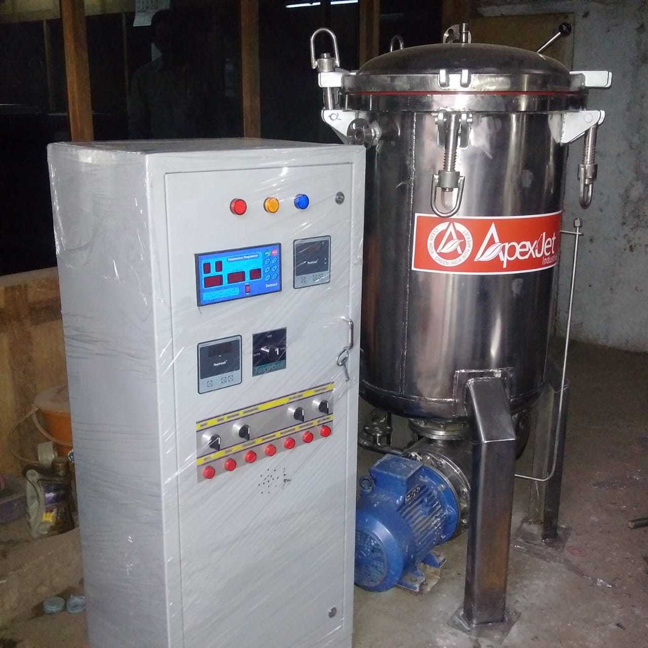 Ht. Hp. Yarn Dyeing Machine ( Conex ) Manufacturing Year: 8 Years