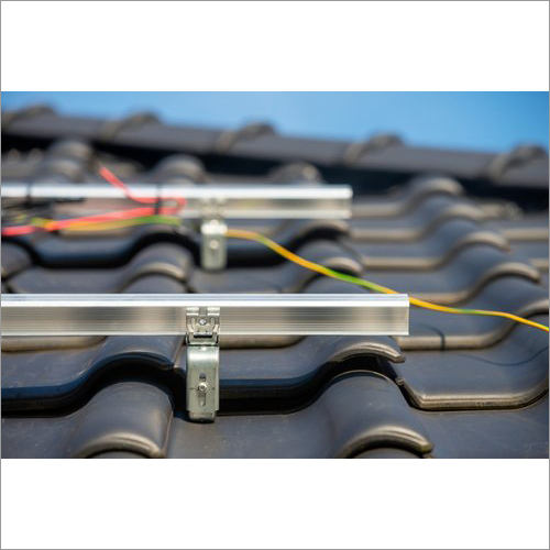 High-grade Aluminium And Magnelis Coated Steel Tiled Roof Modular Solar Panel Mounting Structure