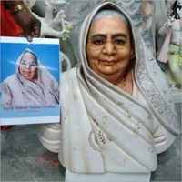 मार्बल बस्ट मूर्ति