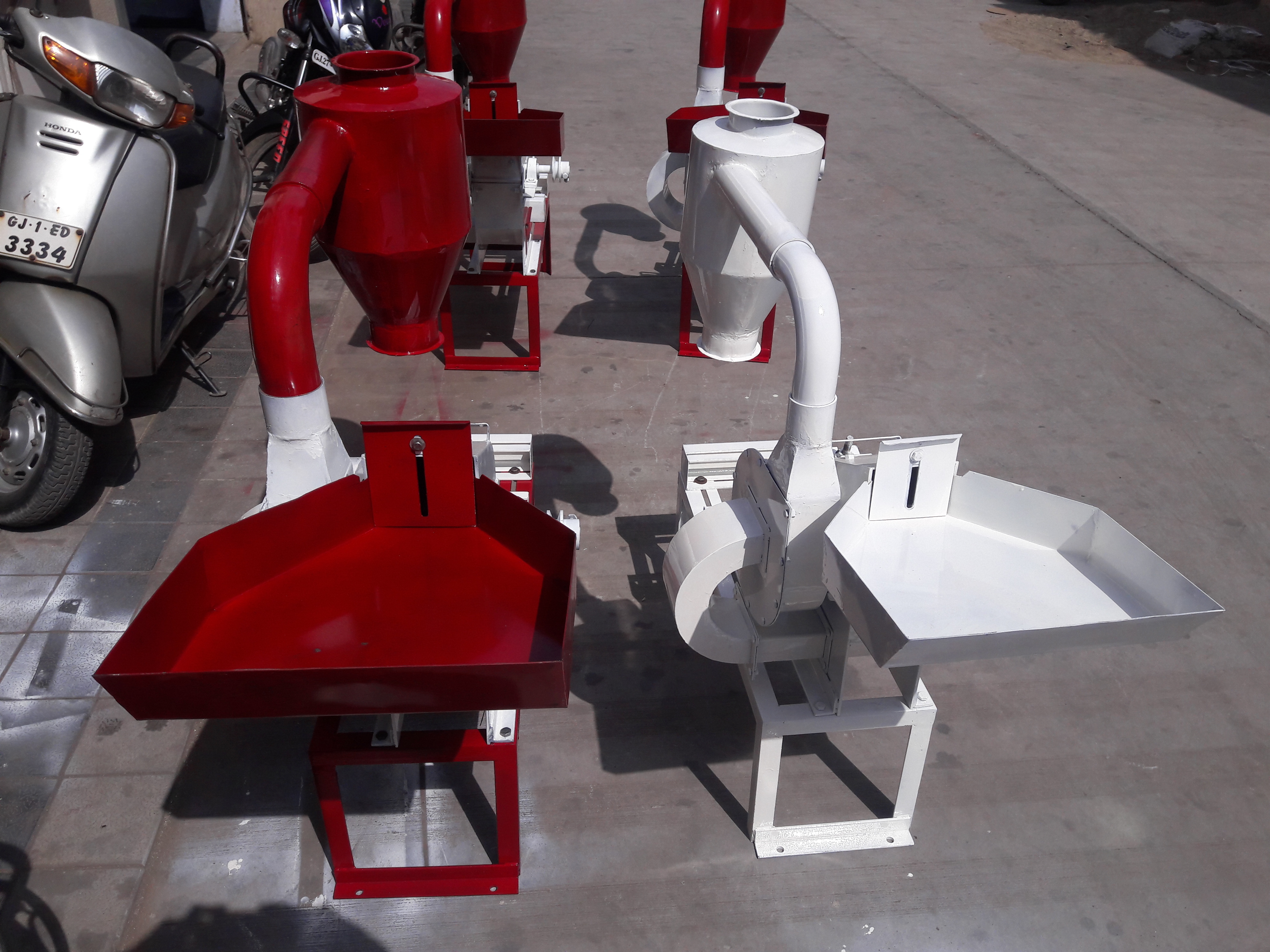 Masala Making Machine Capacity: 15 Kg To 1000 Kg Kg/hr
