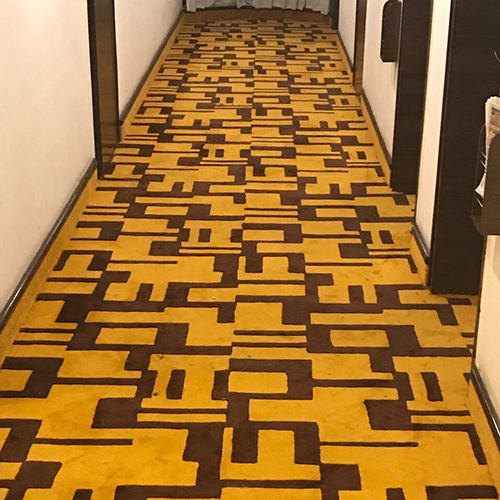 Hand Tufted Carpet (Corridor Design)