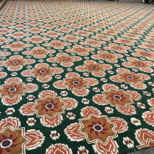 वॉल टू वॉल कार्पेट