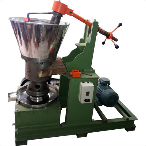 Automatic Rotary Oil Extraction Machine - 7.5 HP, 15-20 Kg/hr Capacity | Automatic Control System, Human Machine Interface, 700 Kg Weight