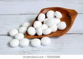 Naphthalene Ball Size Density: 1.14a G/cma Gram Per Cubic Centimeter(g/cm3)