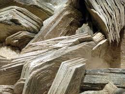 Mica Flakes - Industrial Grade, Density 986 Kg/m3, Melting Point 1300, Ph Level 8.0-8.8 | Applications: Paints, Ceramics, Rubber, Linoleum Flooring