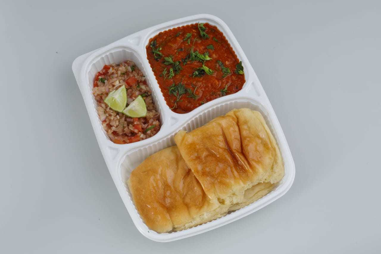 Disposable Meal Tray Application: Breakfast