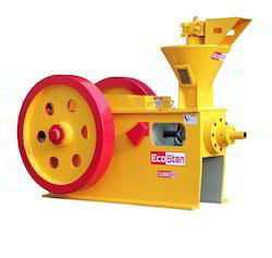 Briquette Press Machine - 250-2500 Kg/h Production Capacity | Yellow, Semi-automatic, 1 Year Warranty, Electric Power Source