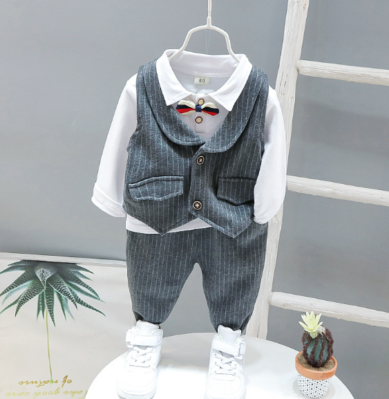 Imported Kids Winter Clothes - Fleece Material, Multiple Sizes, Ivory White Color - Crown Pattern, Long Sleeves, Button Closure, Perfect For Girls