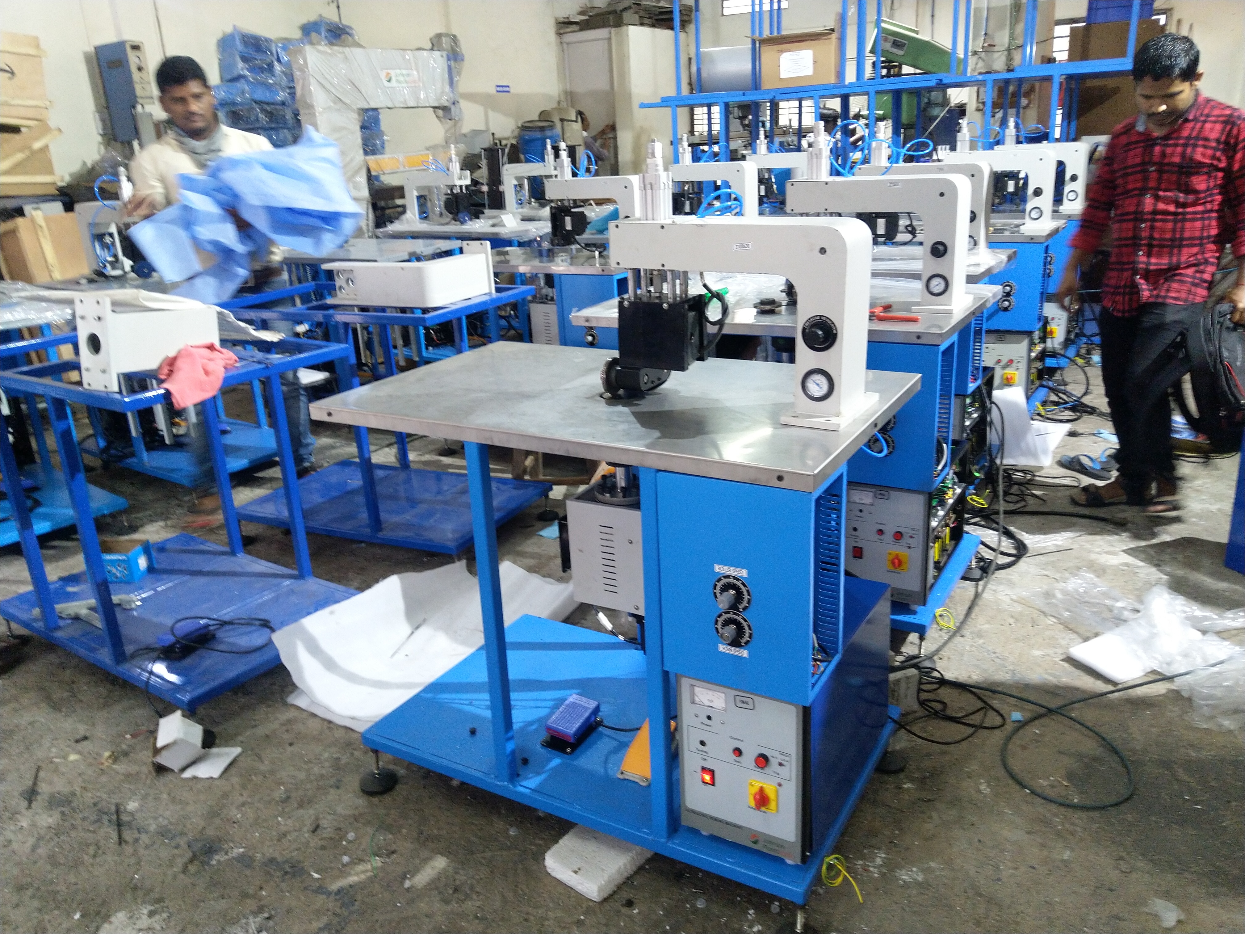 Ultrasonic Fabric Sealing Machine
