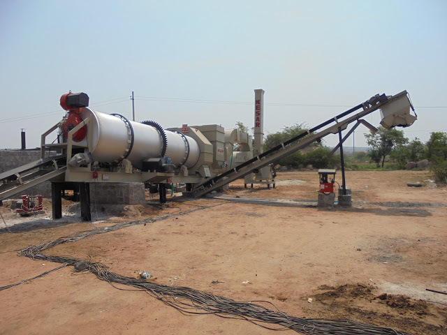 Asphalt Drum Mixing Plant - 20 To 120 Tons Capacity, 40,000 Weight , Automatic Siemens Gray Color , 6 To 12 Months Warranty , Computerized Features