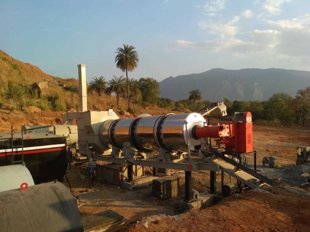 Asphalt Drum Mixing Plant - 20 To 120 Tons Capacity, 40,000 Weight , Automatic Siemens Gray Color , 6 To 12 Months Warranty , Computerized Features