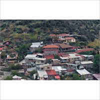 लाल डोरा संपत्ति सेवाओं पर ऋण