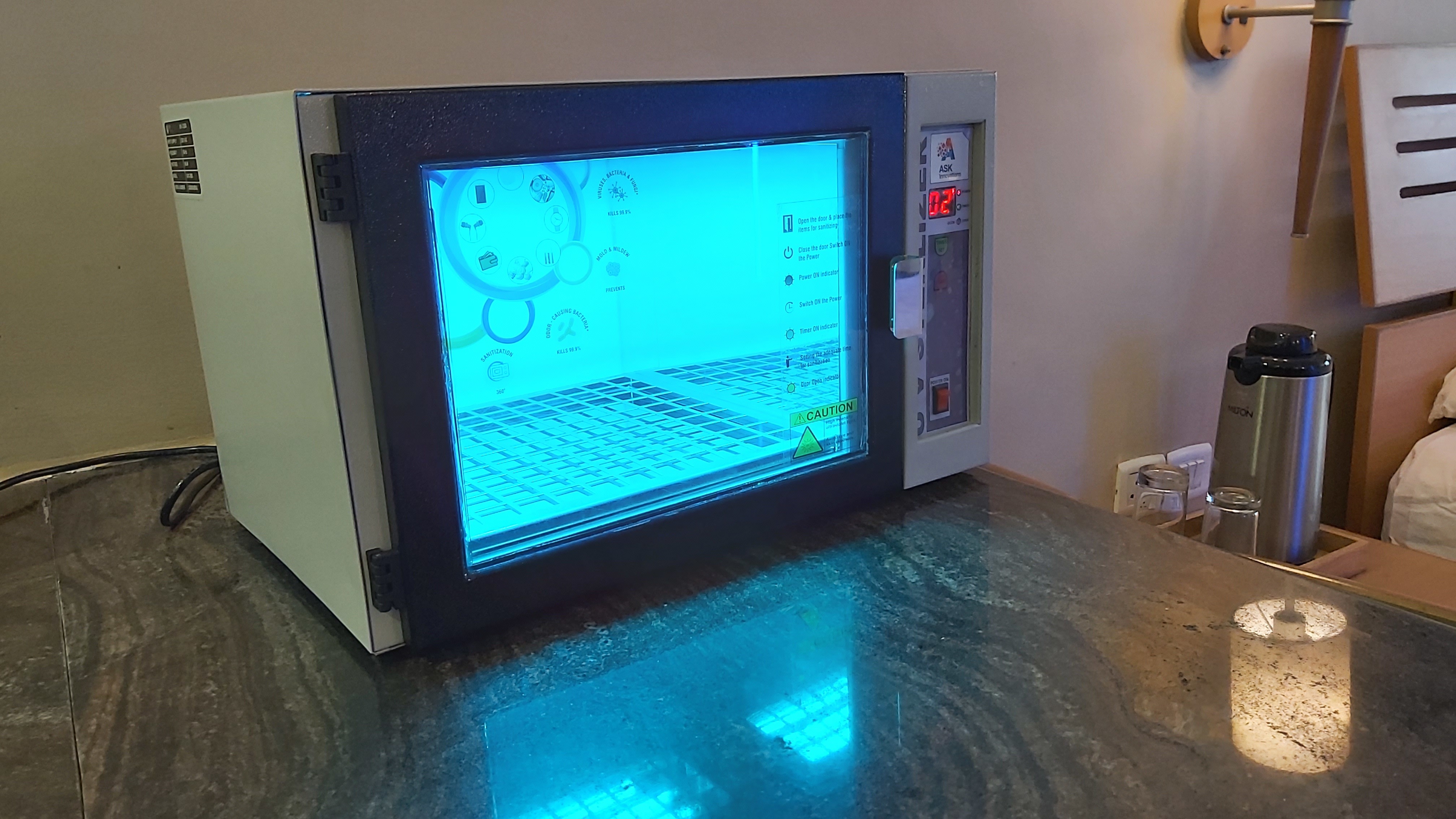 Uv-c Disinfection Box Battery Life: 35000 Hours