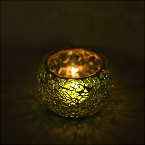 ग्रीन-गोल्डन मोज़ेक टी लाइट कैंडल होल्डर