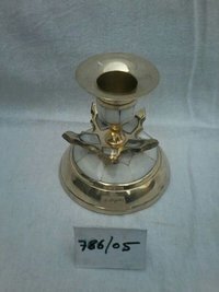 लोटस डिज़ाइन कैंडल स्टैंड