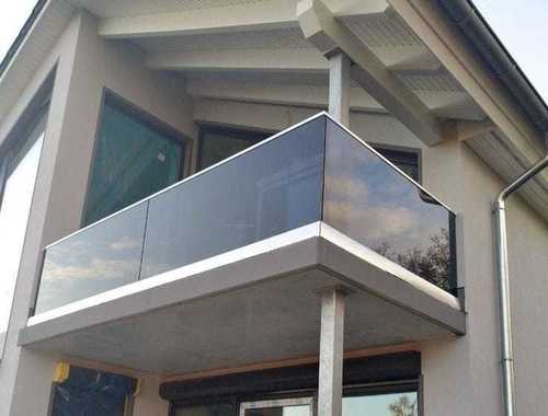 Continues Breaket With Handrail