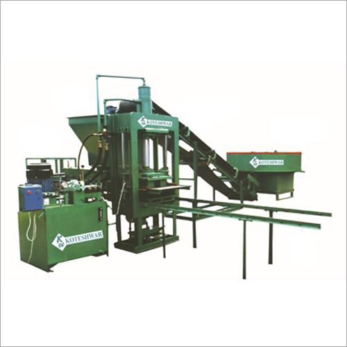 Semi Automatic Fly Ash Bricks Machine - Hydraulic Pressure Method, 70 Capacity | 1 Year Warranty