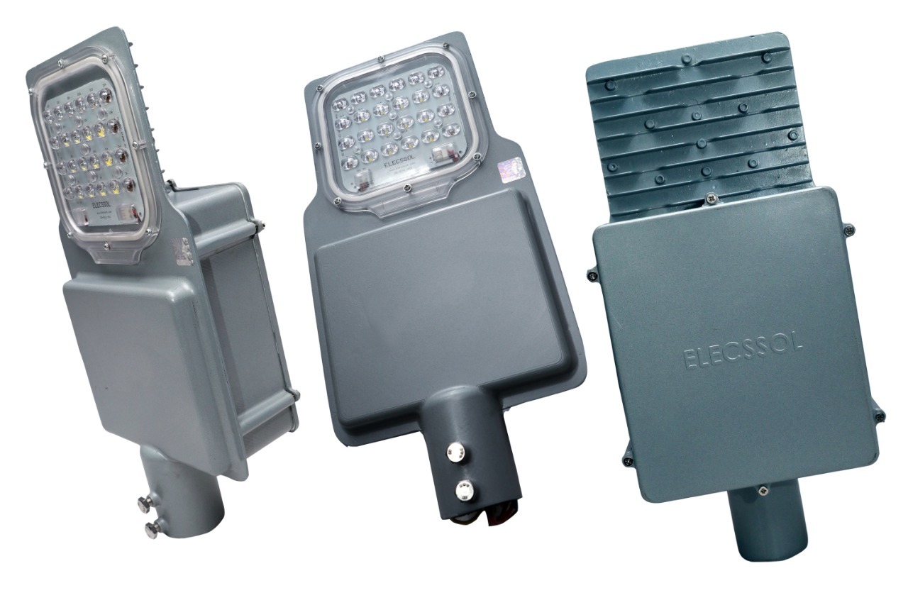 2-in-1(newlite Model) Solar Street Light