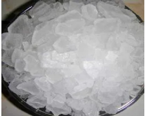 थाइमोल क्रिस्टल