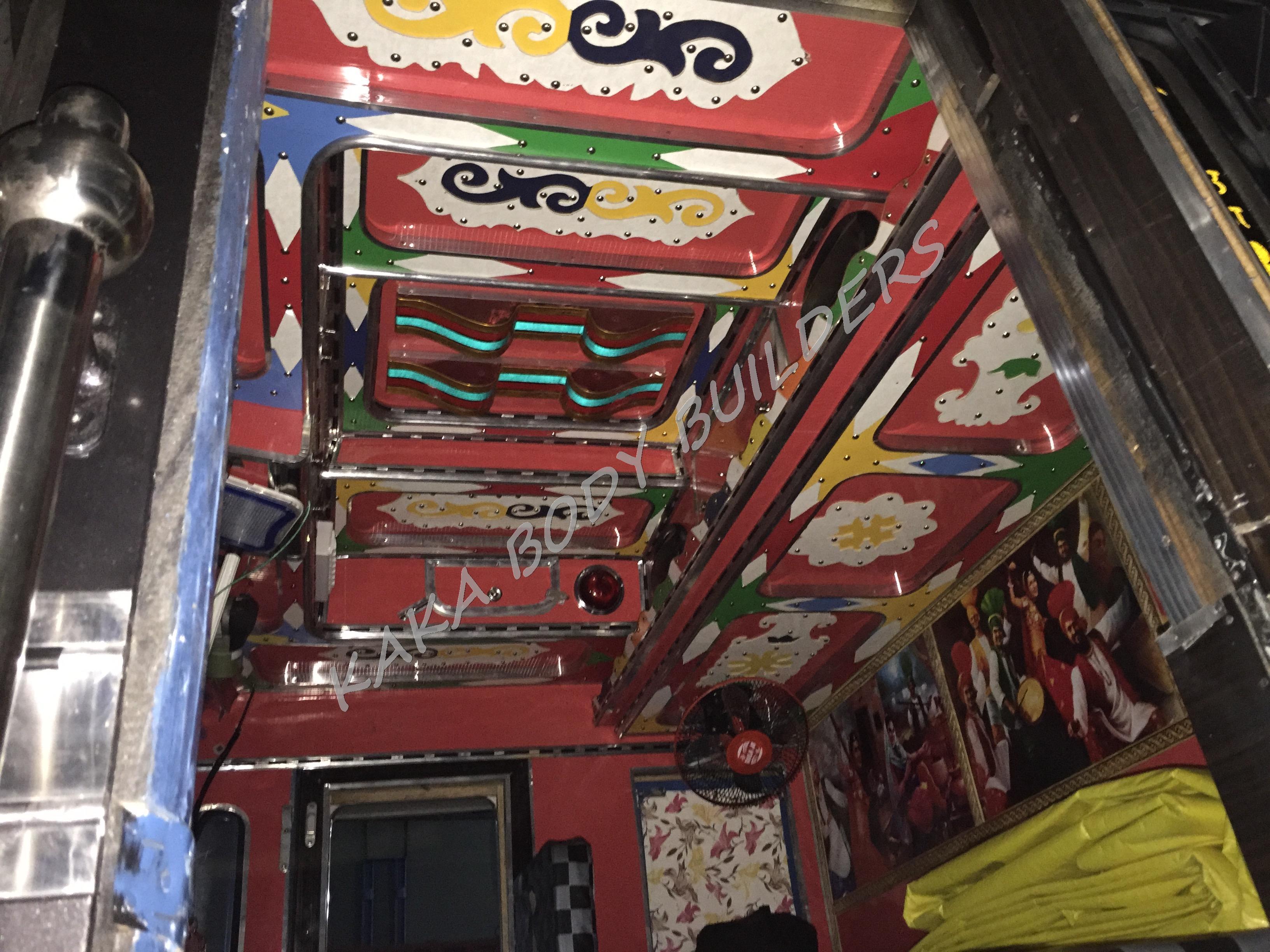 Truck Container Body - Ms Steel, 32ft Length X 9ft Height X 102in Width | 30000 Kg/hr Capacity, Triple Coating Paint, 2500 M3 Volume