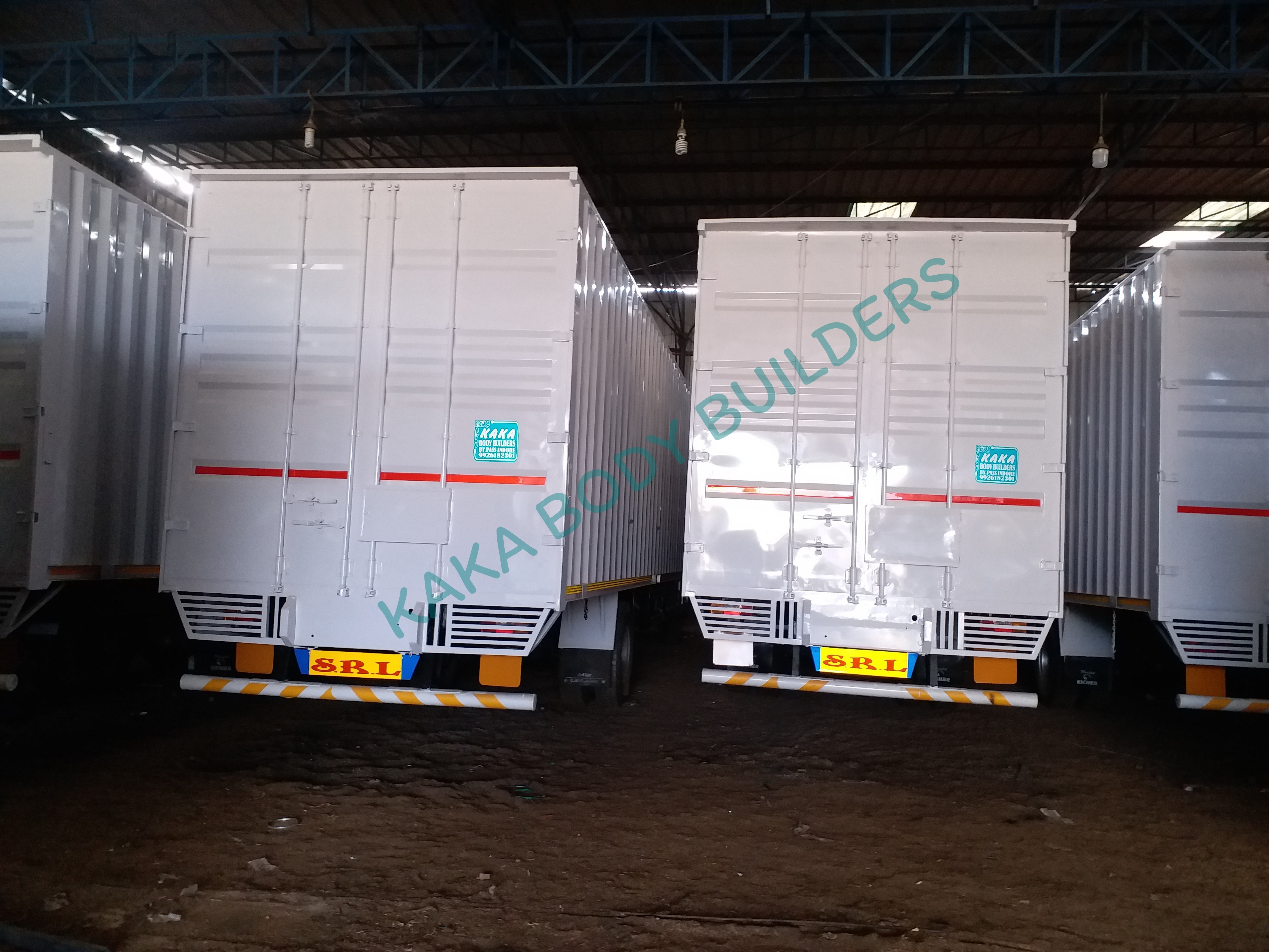 Truck Container Body - Ms Steel, 32ft Length X 9ft Height X 102in Width | 30000 Kg/hr Capacity, Triple Coating Paint, 2500 M3 Volume