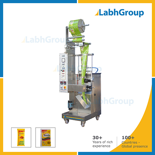 स्वचालित एडिबल ऑयल स्मॉल पाउच पैकेजिंग मशीन