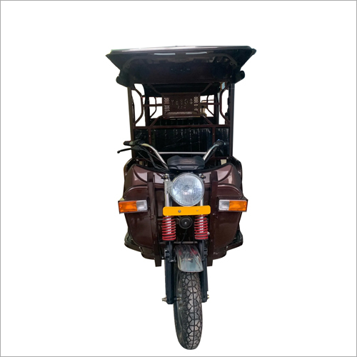 Battery E Rickshaw Size: Standard