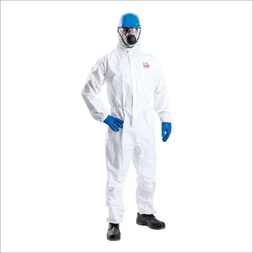 प्रोटेक्टिव गाउन