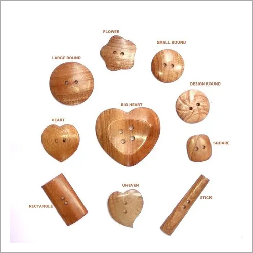 प्राकृतिक सूरीना वुड बटन