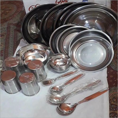 Stainless Steel Dinner Set Usage: Bread And Butter Plate. Soup Plate/Bowl. Salad Bowl