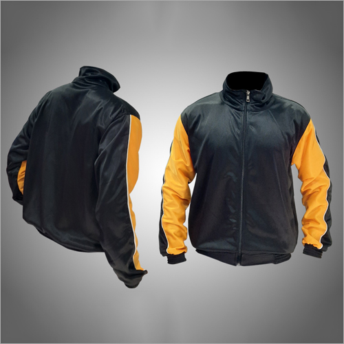 पॉलिएस्टर स्पोर्ट्स ट्रैकसूट अपर एज ग्रुप: वयस्क