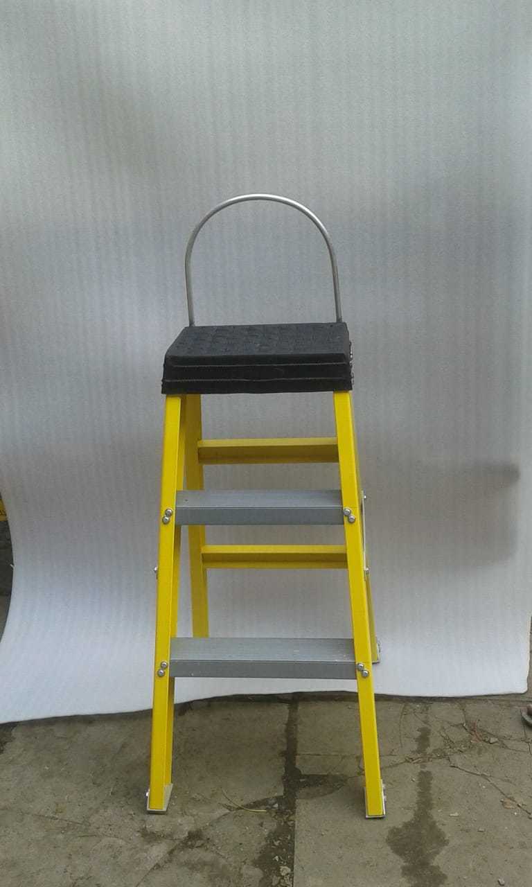 Frp / Grp Step Stand Stool Size: 0-5 Ft