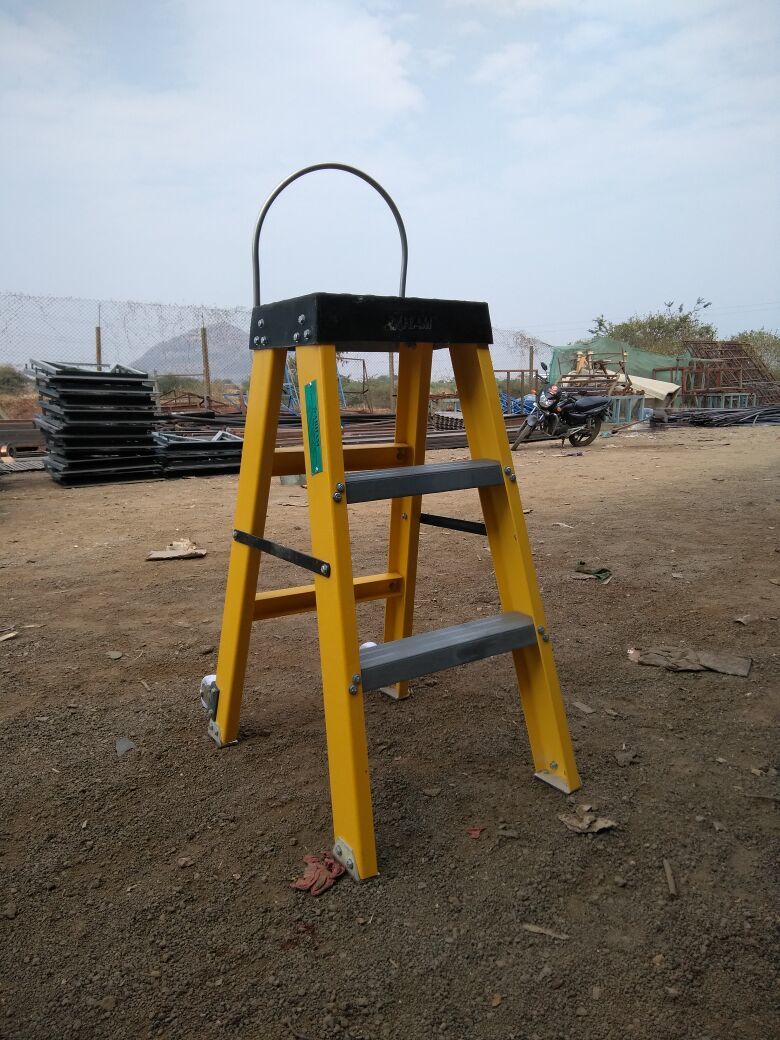 Frp / Grp Step Stand Stool Size: 0-5 Ft