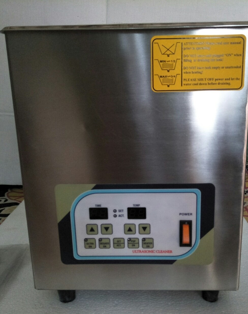 Ultrasonic Bath Application: Laboratory Research Education