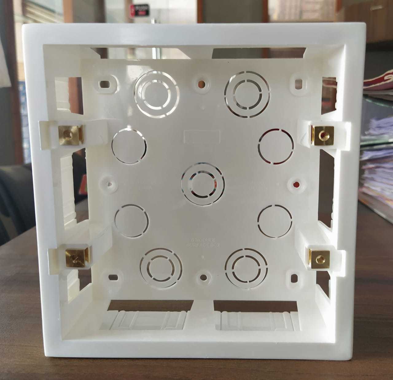 Open Surface Box