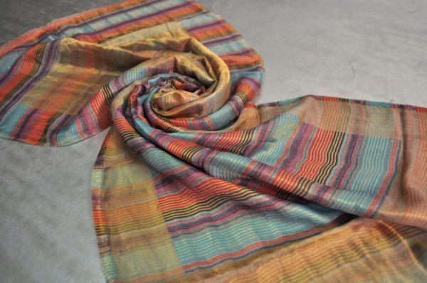 Fine Wool Zari Space Dyeing Stole