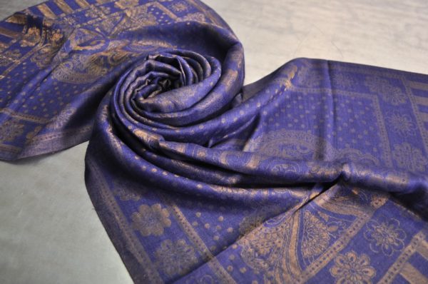 Fine Wool Zari Self Design Stole