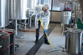 Solvent Based Cleaner - 100% Fireproof, Usda Approved , Deeply Cleans And Degreases With 1:15 Dilution Ratio