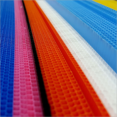 Pp Corrugated Sheet - 4x6 Ft, 2-8 Mm Thickness | Fire-retardant, Custom Colors Available