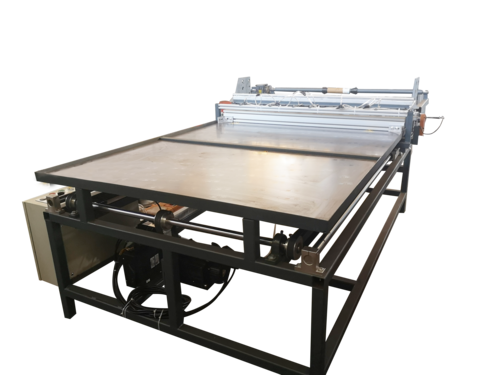 Package Fabric Cutting Machine Manufacturing Year: 2019 Years