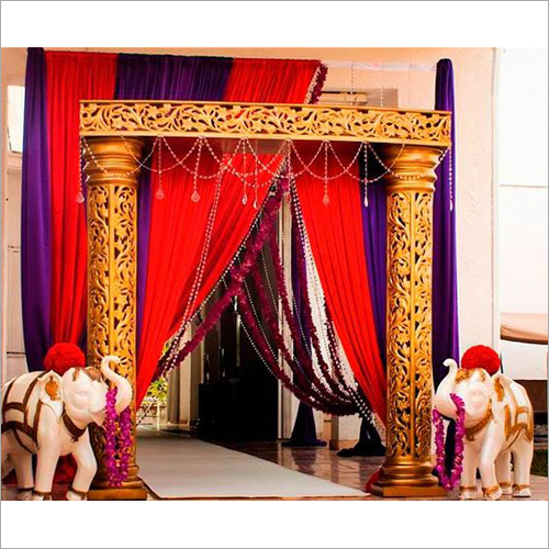 कार्विंग पिलर वेडिंग एंट्री गेट
