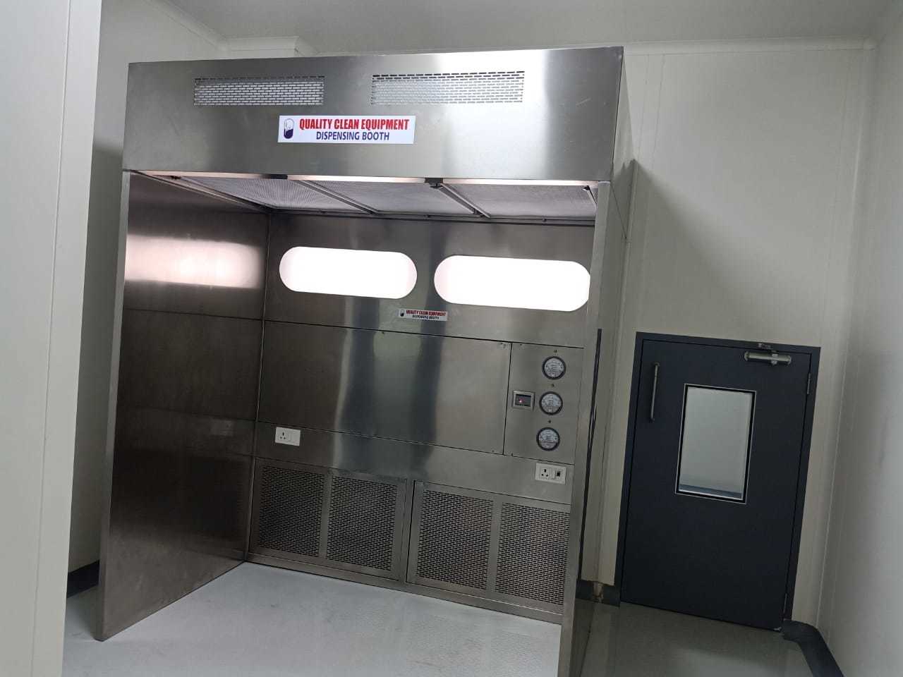 Sampling Booth - Stainless Steel 304, 915x610x1830 Mm | Reverse Laminar Air Flow, Durable Hepa Filter