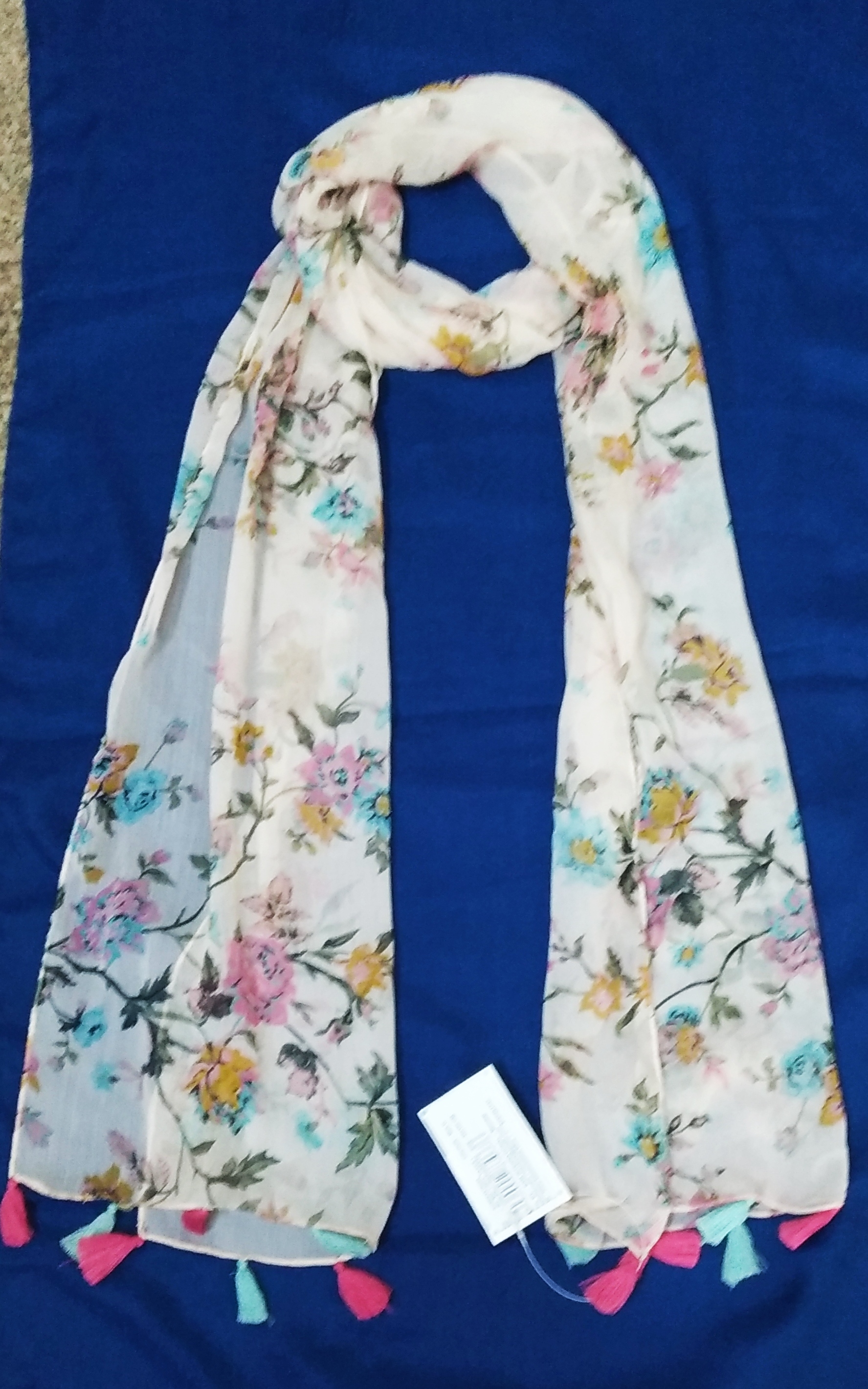 Fringes Scarves - Polyester Chiffon, 33 X 180 Cm | Custom Design Welcome, Machine Made, High-quality Printed Patterns For Women