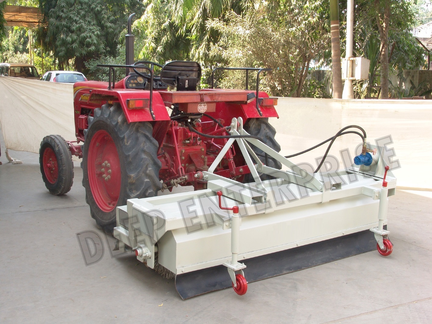 Road Sweeper (Broomer) - Steel, 1500x1000x800 Mm, Teal | 5 Hp Engine, 1.2 M Broom Width, Durable Design, Easy Operation, Efficient Cleaning