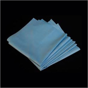 व्हाइट पॉलीसोप्रीन शीट मेडिकल