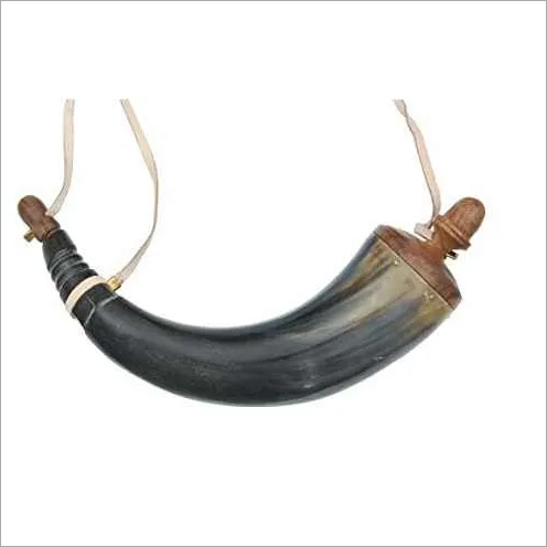 Black Natural Horn With Wood Plug