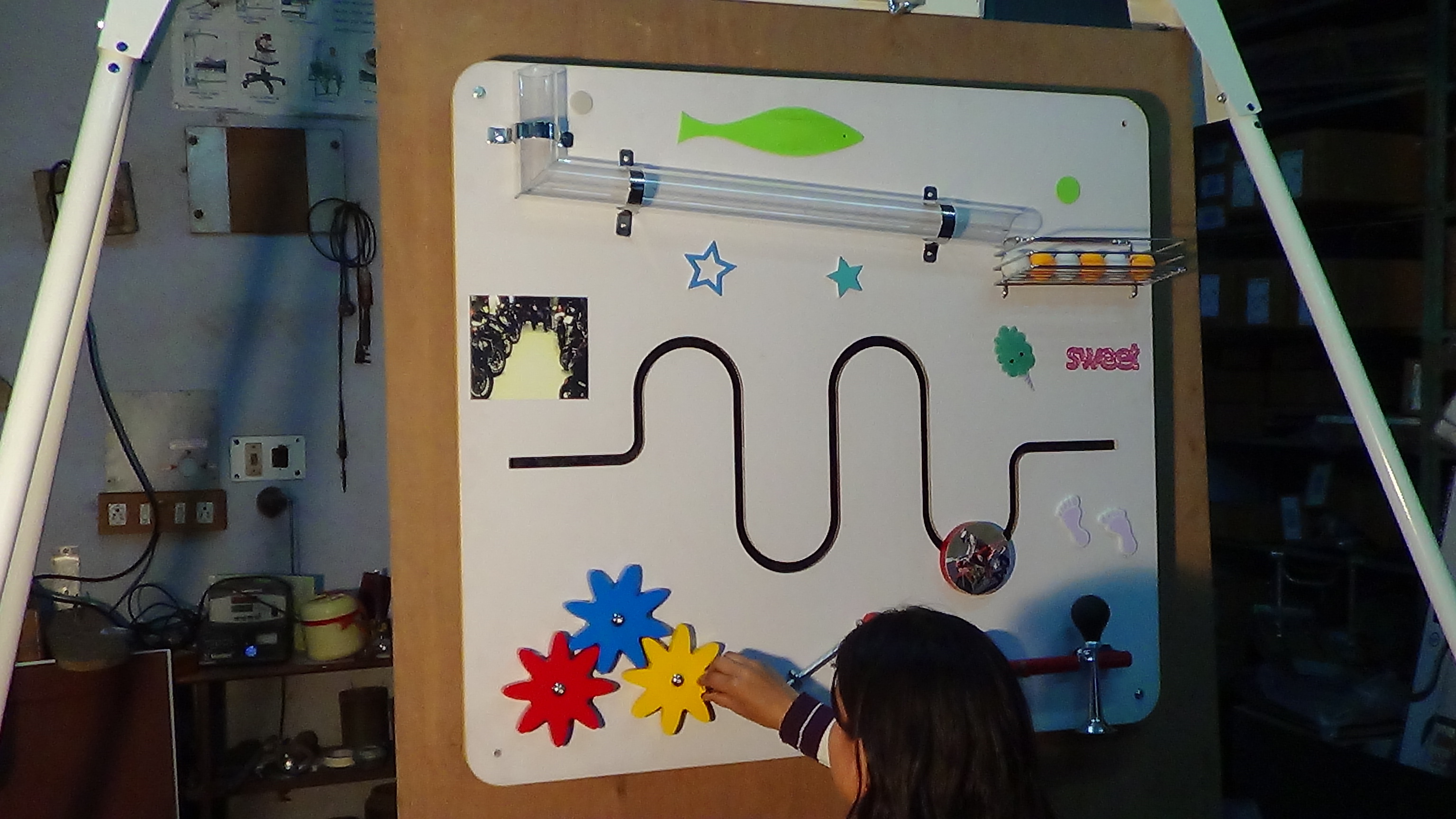 Imi-1343 Sensory Learning Wall, Single Panel - Wooden, 100cm X 100cm X 10cm, White & Blue | Promotes Focus, Motor Skills, Interaction, Cause & Effect