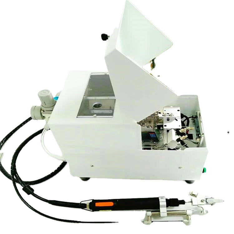 Silver Portable Screw Feeding Machine